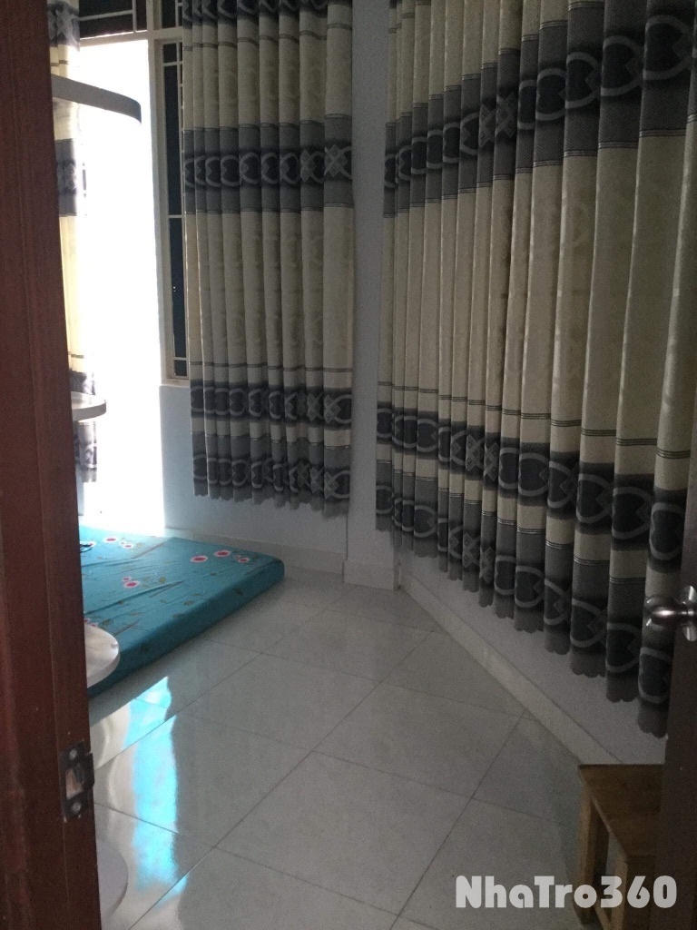 Cho thuê nhà hẽm 701 Trần Xuân Soạn Q7