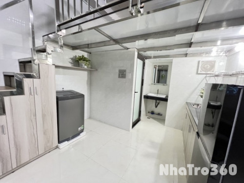 Căn hộ dạng duplex máy giặt riêng ở Thành Thái Q1”