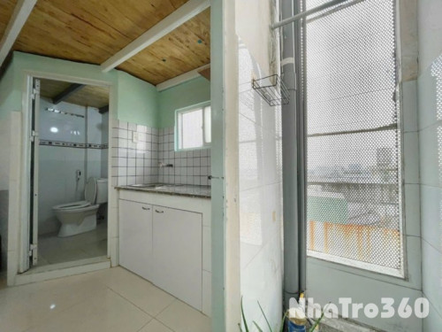 Duplex sinh viên có thang máy ngay khu K300