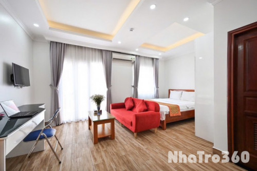 Studio ban công Hưng Gia 2 Q7 gần Crescent Mall