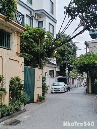 BÁN GẤP 🏡NHÀ LÔ GÓC -GẦN 40 M TẠI THẠCH BÀN -LONG BIÊN -GẦN Ô TÔ THÔNG BÀN CỜ GIÁ -CHỈ HƠN 4 TỶ