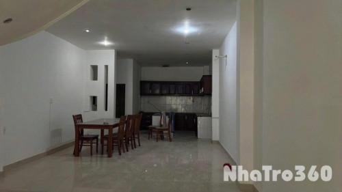 Nhà mặt tiền Phạm Phú Thứ, phường 11, DTSD 450m2, 1 trệt 3 lầu, 7PN 6WC, sân thượng.