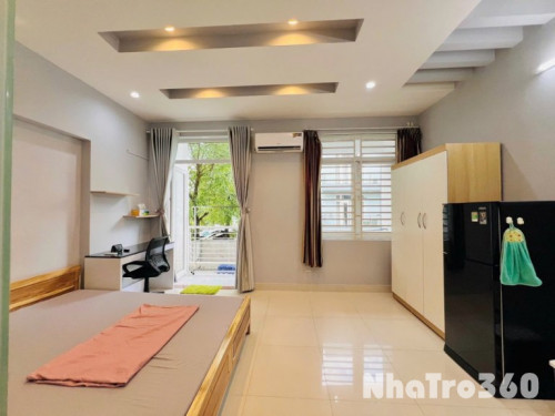 STUDIO SIÊU RỘNG TRƯỚC MẶT RMIT - TDT - VIVO CITY