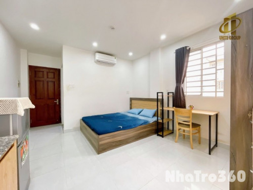 Studio full nội thất, cửa sổ thoáng trung tâm Q7