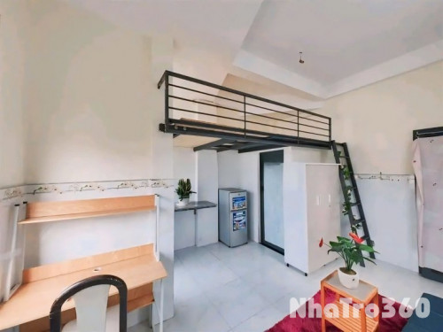 Duplex ban công cửa sổ view đẹp tại Tân Quy full nội thất