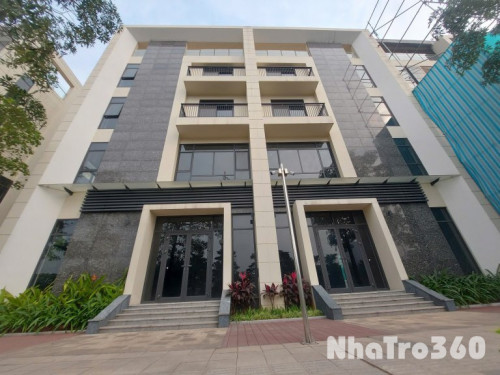 Cho thuê Shophouse StarLake, Ngoại Giao Đoàn, 120m2 x 5 tầng, MT 9m