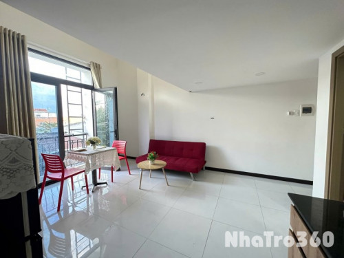 Duplex Ban Công, 38m2, Ngay Đại Học Tôn Đức Thắng, Lotte Mart, Sunrise City Quận 7