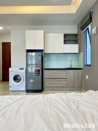 Cho thuê căn hộ full NT, cửa sổ máy giặt riêng Q5
