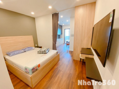 Cho thuê căn hộ 1PN 50m2 bancon lớn Kỳ Đồng Quận 3 gần công viên Tao Đàn