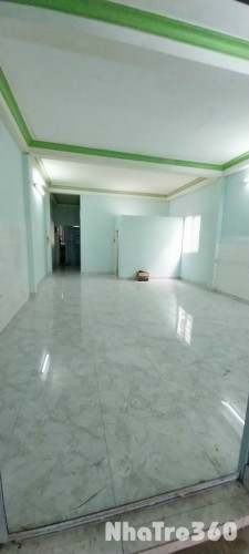 754 💥Nhà Chỉ : 3 triệu/ tháng

( 01/05/2024 nhận nhà )

Cho thuê nhà mới sơn sửa hẻm Trần Quang Diệu, Bình Thuỷ. Gần CMT8