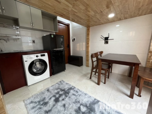 Duplex full nội thất , máy giặt riêng , cửa sổ Q10