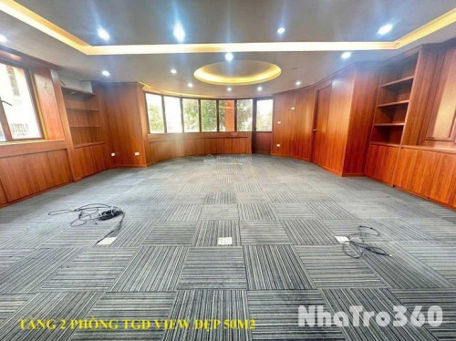 Cho thuê sàn văn phòng mặt phố Lò Đúc, 2 mặt thoáng. Giá 23 triệu/th. 150m2/sàn. Có hầm thang máy