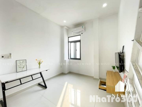 DUPLEX SIÊU ĐẸP , THOÁNG full nội thất nằm ngay trục đường Trần Xuân Soạn