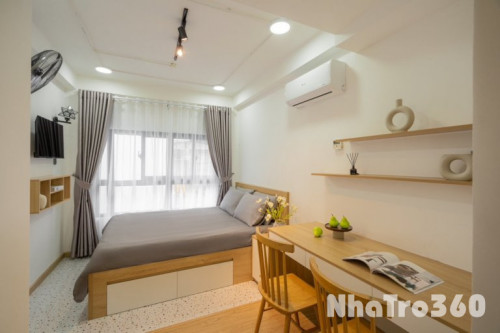 Studio cửa sổ lớn full nội thất đẹp ở CMT8 Quận 3