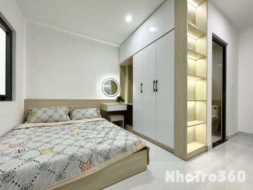 Trống sẵn Studio full nội thất, cửa sổ, Quận 10