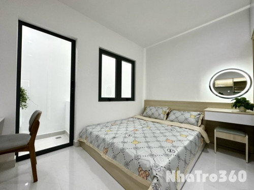 Trống sẵn Studio full nội thất, cửa sổ, Quận 10