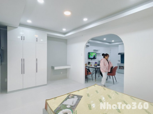 CHDV 1PN FULL NỘI THẤT GẦN VINCOM TRẦN TRỌNG CUNG