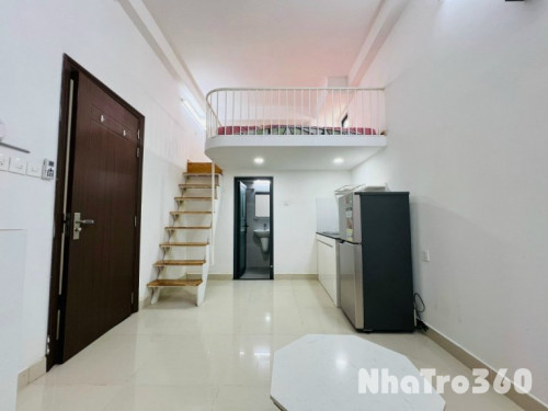 Duplex có máy giặt riêng full nội thất tiện Q7