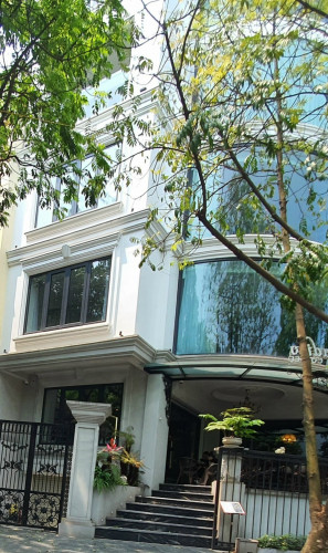 Nguyên căn mới, chủ nhà cho thuê nhà, 92m2_ 4.5T; 19 Tr. Kinh doanh, VP. Tây Sơn