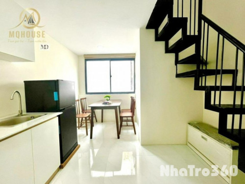 Duplex full nội thất cửa sổ thoáng Quận 1