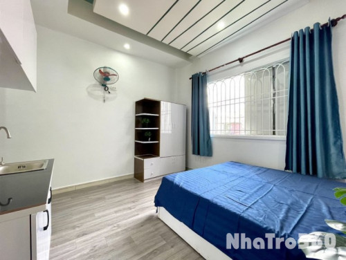 Studio cửa sổ full nội thất gần Đại Học Hoa Sen