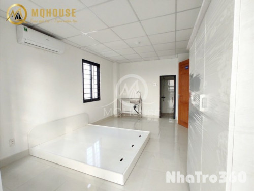 Trống Sẵn Studio Ban Công 30m2 ngay ĐH Công Thương