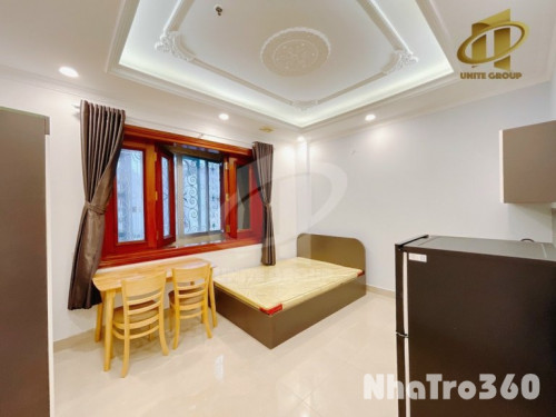 Cho thuê căn hộ studio cửa sổ lớn Quận 1