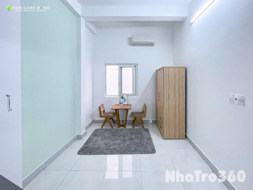 Căn duplex cửa sổ lớn full nội thất Tân Quy, Q7