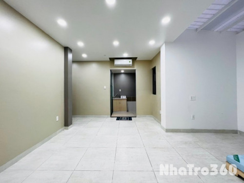 Căn hộ studio rộng 40m2 tại Âu Dương Lân Q8