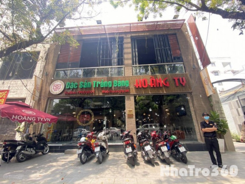 Cho thuê MT lớn, gần Hai Bà Trưng
 120 BIS NGUYỄN ĐÌNH CHIỂU, ĐAKAO, QUẬN 1