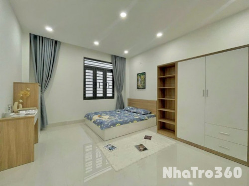 Căn Hộ 40m2 Cửa Sổ Thoáng Sẵn Nội Thất Mới Ngay CV Hoàng Văn Thụ