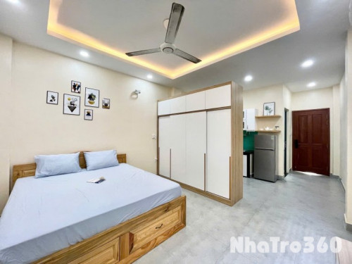 Studio full nội thất có sân nhỏ khu vực sân bay Tân Sơn Nhất