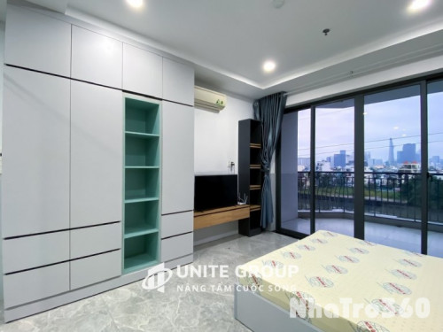 TRỐNG PHÒNG BAN CÔNG LỚN 50M2 QUẬN 7