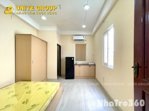 Căn hộ Studio full nội thất giá rẻ cửa sổ lớn Q7