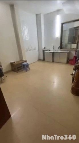 Cho thuê nhà Phố Tam Khương, 30m2, 6 tầng, 4 ngủ, 15 Triệu