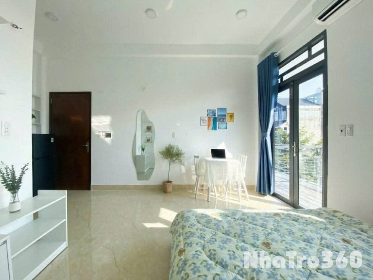 Căn Hộ 1PN full nội thất ban công Tân Bình