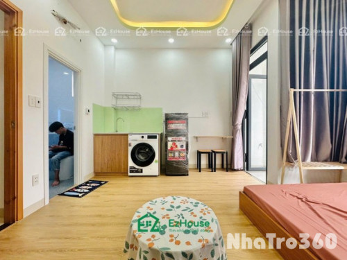 Căn hộ full nội thất rộng rãi 40m2 có ban công mát