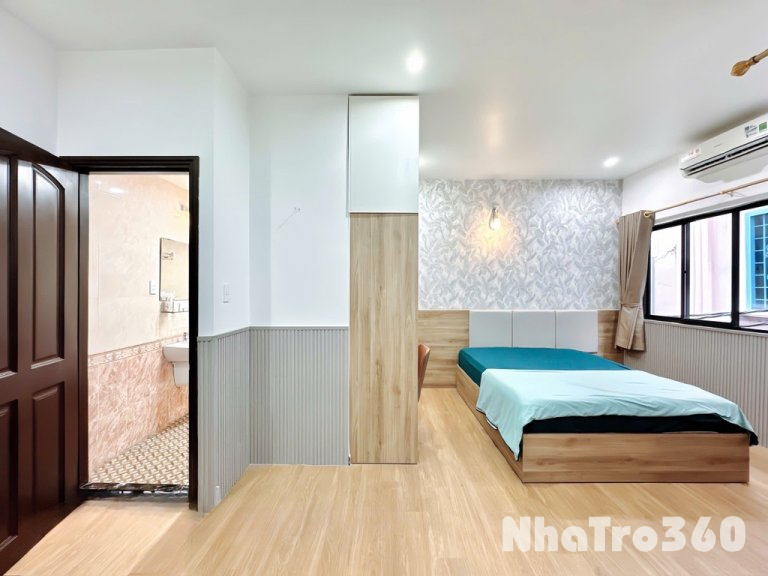 CHO THUÊ CĂN HỘ BAN CÔNG QUẬN 1 GẦN CẦU BA SON