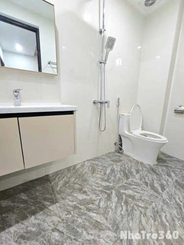 Chính chủ cho thuê nhà nguyên căn 5 tầng Trung Tựu
