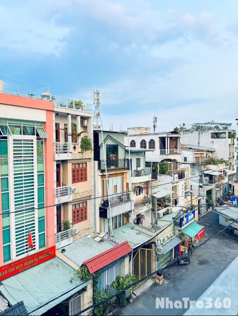 Cho Thuê Căn Hộ 1 Phòng Ngủ Có Ban Công, Máy Giặt