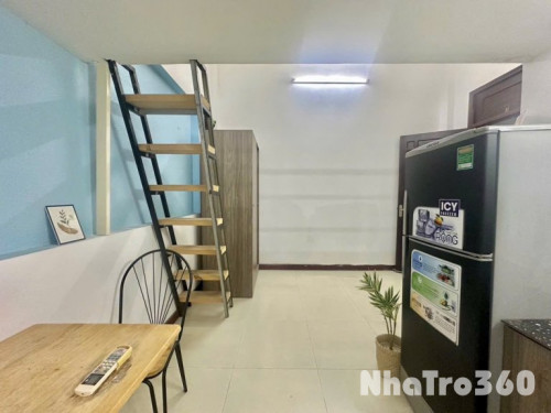 Duplex cửa sổ lớn full nội thất gần sân bay