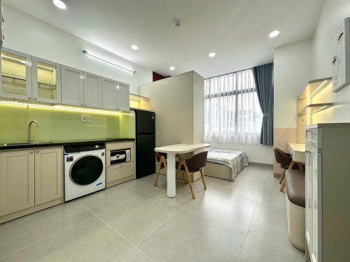Cho thuê căn hộ Q10, đường Tô Hiến Thành, gần ĐH Bách Khoa, SVĐ Phú Thọ, Go Miền Đông