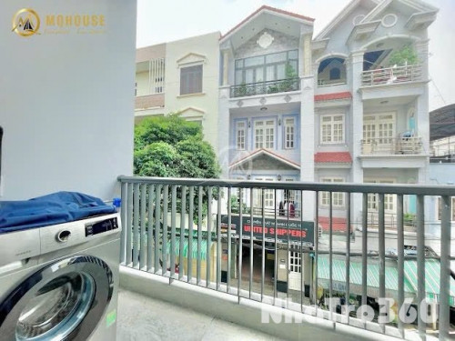 Căn hộ ban công, máy giặt riêng gần sân bay