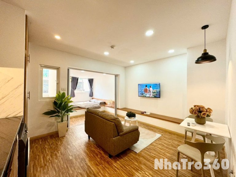 CĂN HỘ BAN CÔNG RỘNG - FULL NỘI THẤT - TÂN BÌNH