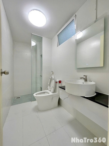 Căn Hộ Full Nội Thất-Ban Công  Trung Tâm Tân Bình