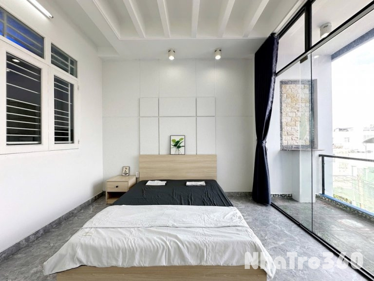 1PN FULL NT CÓ BAN CÔNG GẦN CV LÊ THỊ RIÊNG QTB