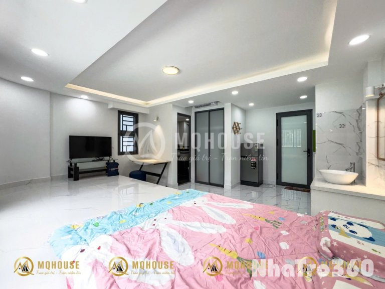 Studio, full nội thất, cửa sổ, tự do