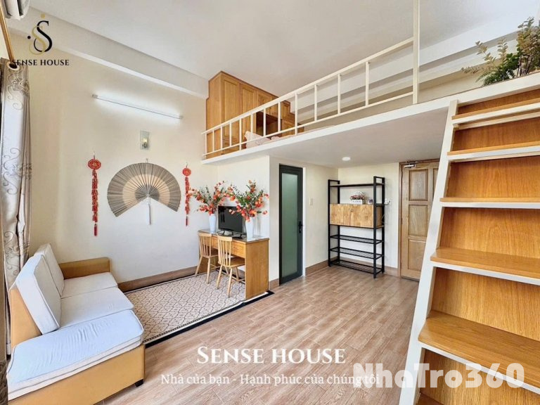 Full nội thất, gác, ban công, thang máy