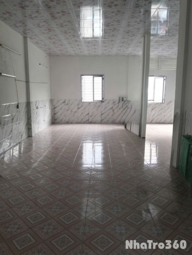 CHO THUÊ PHÒNG RỘNG 80m2 MẶT TIỀN LÊ THỊ BẠCH CÁT, P.11, Q.11 CHỈ CÓ 6 TRIỆU.
