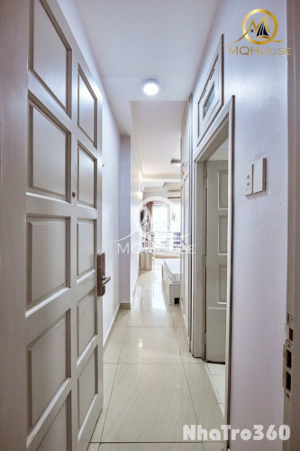 Căn hộ cửa sổ lớn full nội thất gần Etown